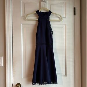 EUC Lulus navy blue halter neck dress w lace detail/trim. Size XXS